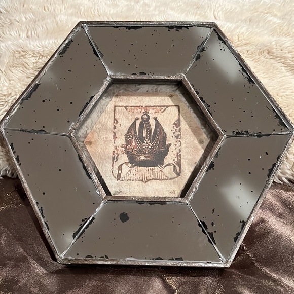 Vintage Distressed Mirrored Framed Artwork - Picture 1 of 5